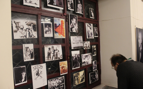 На выставке памяти сыктывкарского журналиста посетителям показали рок-андеграунд эпохи СССР