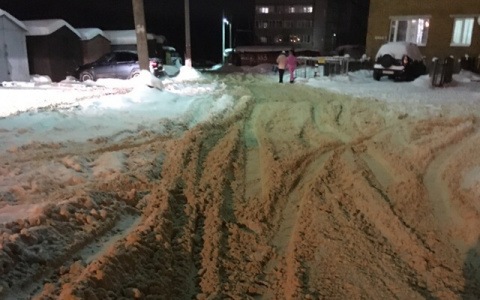 Сыктывкарцы о дворах, которые утопают в снегу: «Раньше такого беспредела не было»