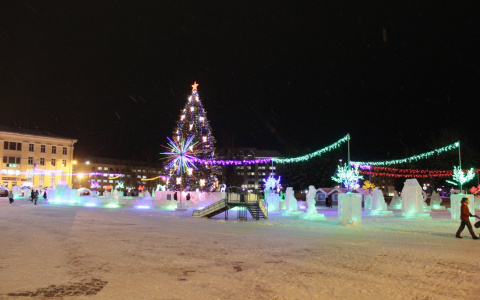 Ребенка увезли на «скорой» из ледового городка в Сыктывкаре