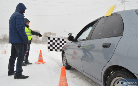 Испытание сыктывкарскими морозами: как завести замерзшую машину