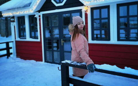 10 фото привлекательных сыктывкарок из Instagram: селфи, улыбки и звериный принт