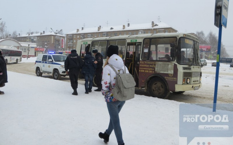 Сыктывкарский кондуктор про детей в автобусах: «Если у них нет денег, на мороз их никто не выгонит»