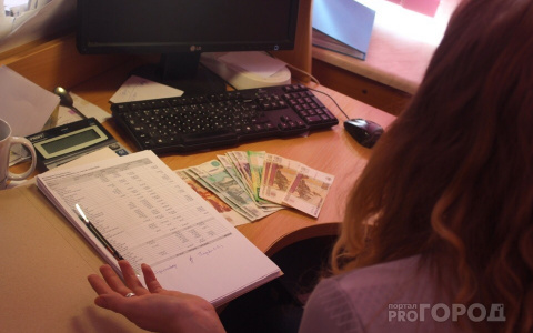 Жительница Коми купила в интернете «фантомные» авиабилеты