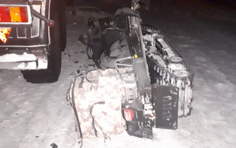 В Коми столкновение снегохода и КамАза закончилось трагедией