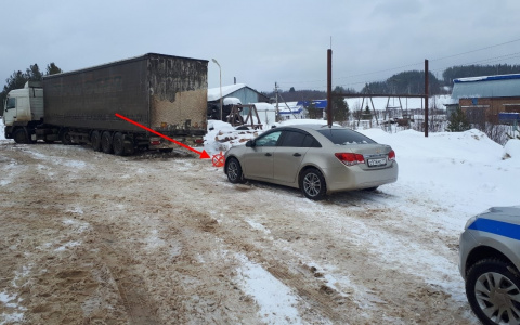 В Коми за день одного человека сбила легковушка, а другого – грузовик