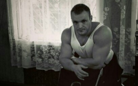 Близкие разыскивают боксера из Москвы, который пропал в Сыктывкаре