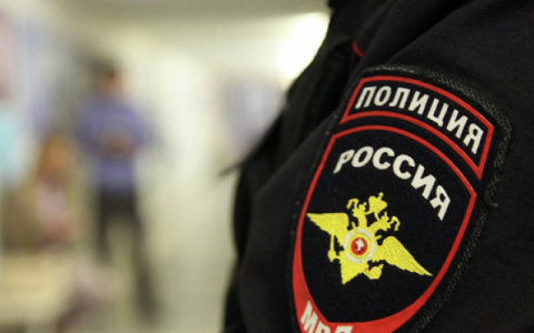 В Коми женщина попросила незнакомцев о помощи, а те ограбили ее мужа