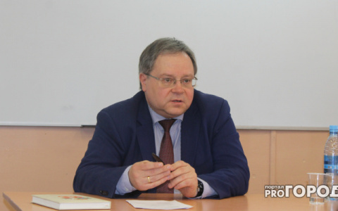 Стало известно, когда в Сыктывкаре рассмотрят кандидатов на пост главы Эжвы