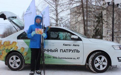 Цветочный патруль от  ŠKODA : сыктывкарок поздравили с 8 Марта необычным способом
