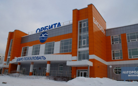 В сыктывкарском бассейне дети-спортсмены отравились хлором, идет расследование