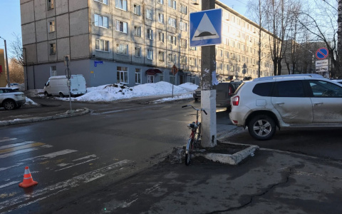 В Сыктывкаре сбили мальчика-велосипедиста и наехали на девочку-пешехода