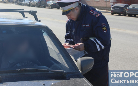 В Сыктывкаре ловили водителей, которые незаконно «прокачали» свои авто (фото)