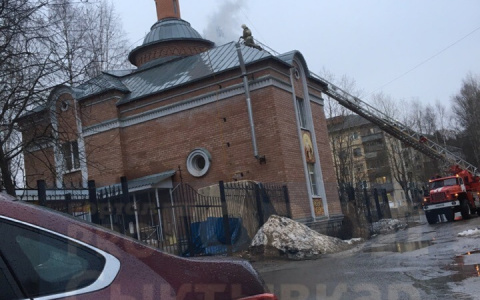 В Сыктывкаре «загорелся» Храм Вознесения Христова (фото, видео)