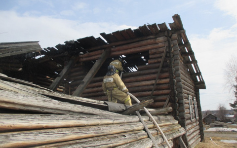 За сутки жители Коми по неосторожности устроили четыре пожара