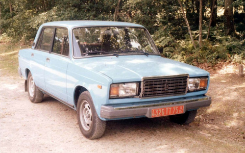 В Коми безработный нашел на обочине «семерку» и продал ее за 7 тысяч рублей