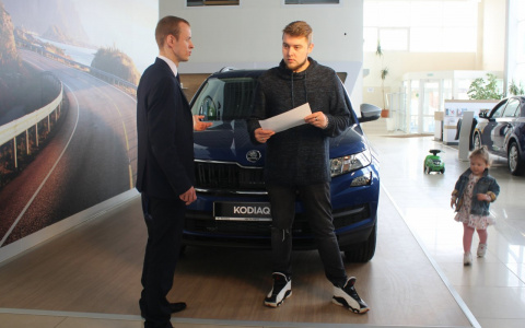 Сыктывкарский педагог по безопасности протестировал чешский автомобиль