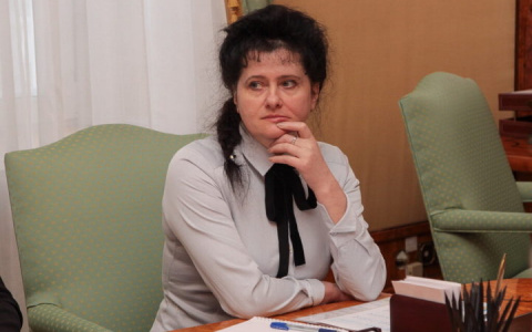 Первого зампреда правительства Коми отстранили от должности из-за утраты доверия