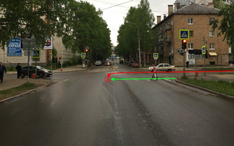 В Сыктывкаре на пешеходном переходе сбили женщину