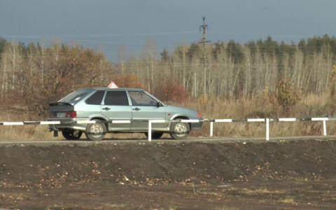 Стало известно, сколько водителей Коми сдают «город» с первого раза