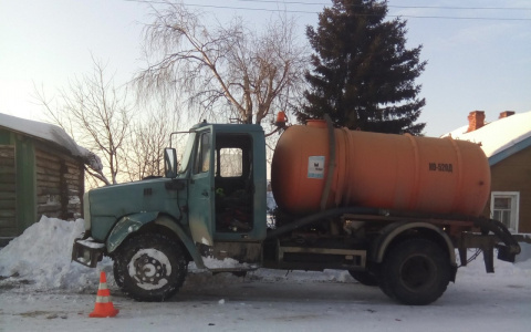 В Коми подросток попал под колеса грузовика и получил 100 тысяч рублей