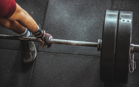 Сыктывкарские пауэрлифтеры абсолютно бесплатно научат горожан правильно «качаться»