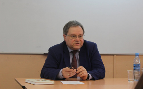Валерий Козлов о своей отставке: «Верой и правдой работал для жителей Сыктывкара»