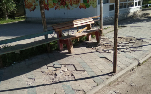 Выяснилось, когда отремонтируют тротуары в одном из районов Сыктывкара