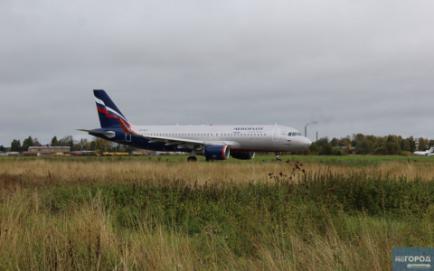 Из-за страшной аварии с поездом в Коми организовали дополнительные авиарейсы