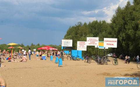 «Загораем, но не купаемся»: фоторепортаж с центрального пляжа Сыктывкара