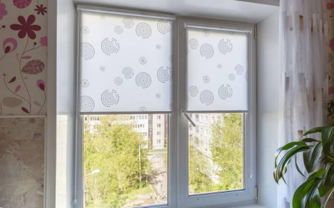 Что делать, если фонарь светит прямо в окно