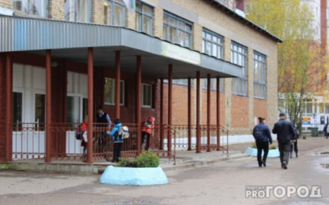 В Минобразе Коми рассказали, за что ученика могут выгнать из школы