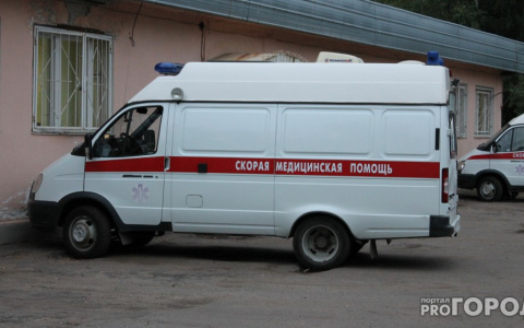 В Сыктывкаре водитель «Шкоды» насмерть сбил мужчину и покалечил женщину