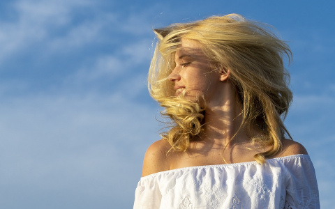 Голосование за участницу бьюти-проекта «Преображение» продолжается