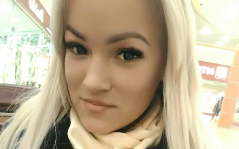 В Сыктывкаре похоронили девушку, которая погибла при странных обстоятельствах в Питере