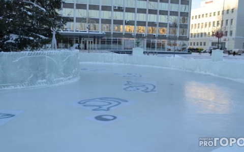 На новогодний каток в Сыктывкаре потратят 700 тысяч рублей