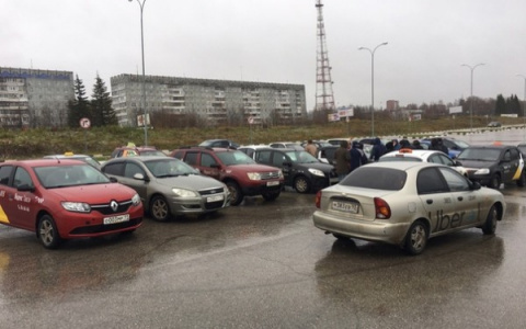 Сыктывкарские таксисты планируют большую забастовку