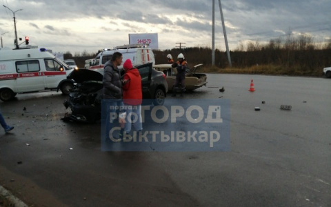 Появились подробности жесткого ДТП в Сыктывкаре: пострадали 5 человек