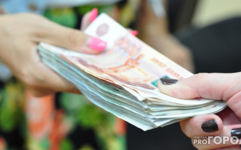 Жители Коми погрязли в кредитах: всего они должны 9 миллиардов рублей