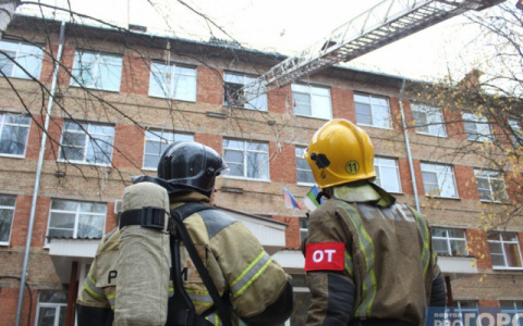 В Коми на пожаре в частном доме сгорела женщина