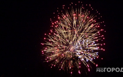 Выяснилось, какие улицы Сыктывкара перекроют в новогоднюю ночь