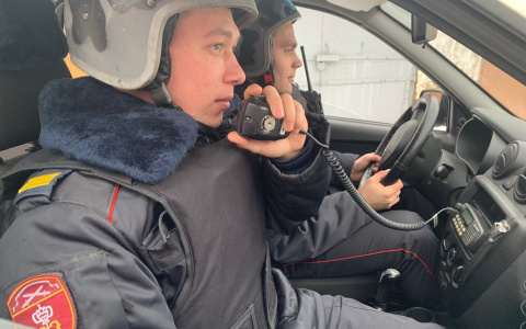 Росгвардейцы Сыктывкара задержали мужчину, который пытался украсть продукты