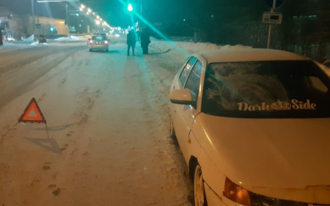В Сыктывкаре под колеса авто угодил 17-летний подросток