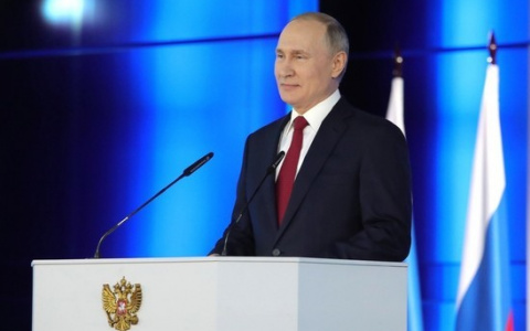 В России материнский капитал будут выдавать за рождение первенца