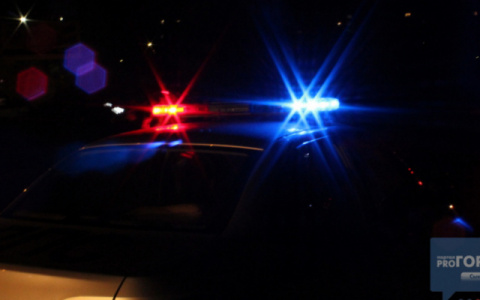 В Сыктывкаре подросток угнал машину и протаранил несколько авто