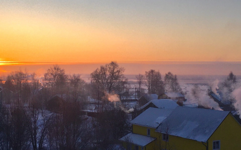 Фото дня в Сыктывкаре: бесконечная тишина холодного северного утра