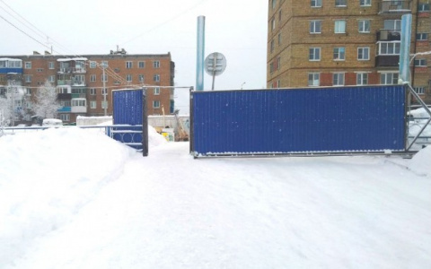 У «антитеррористической» калитки в Коми появится достойный забор