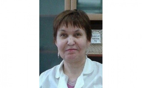 В Сыктывкаре пропала рыжеволосая женщина с карими глазами