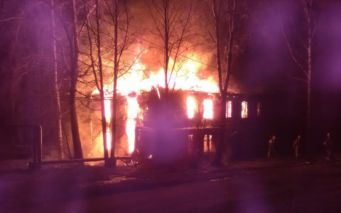 В Коми за один вечер случилось 5 пожаров