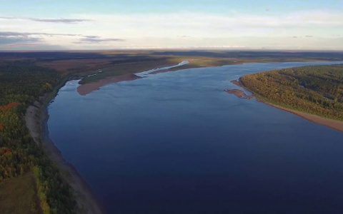 В Коми перевернулась лодка с пятью людьми: двое погибли