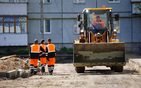 В сыктывкарской Орбите появится новый асфальт и тротуары